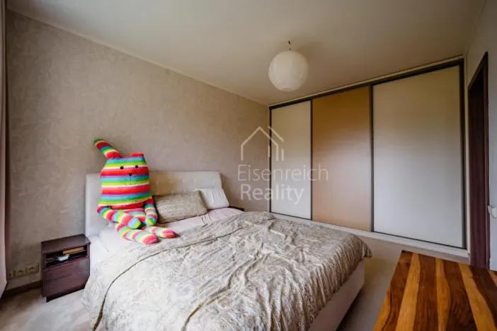 Prodej bytu 3+1, Čestice, 77 m2
