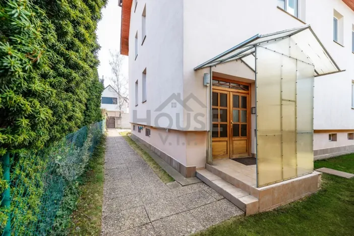 Prodej bytu 2+1, Praha, Výtoňská, 73 m2