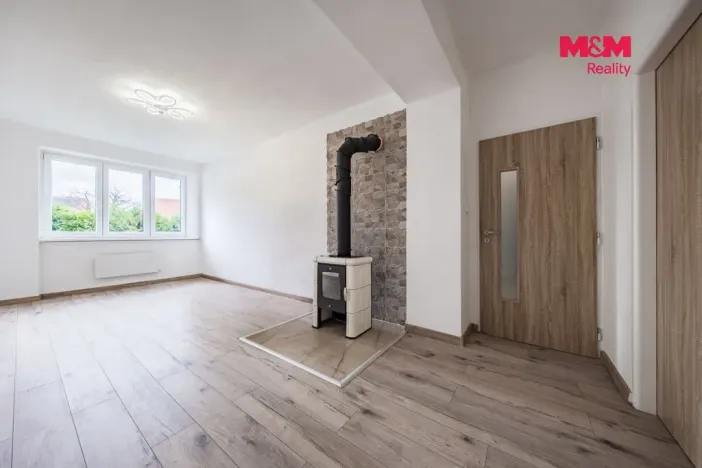 Pronájem bytu 2+1, Tochovice, 55 m2