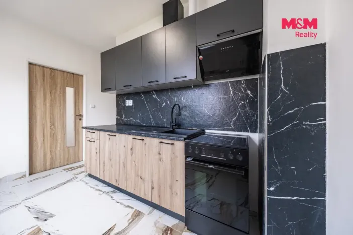 Pronájem bytu 2+1, Tochovice, 55 m2