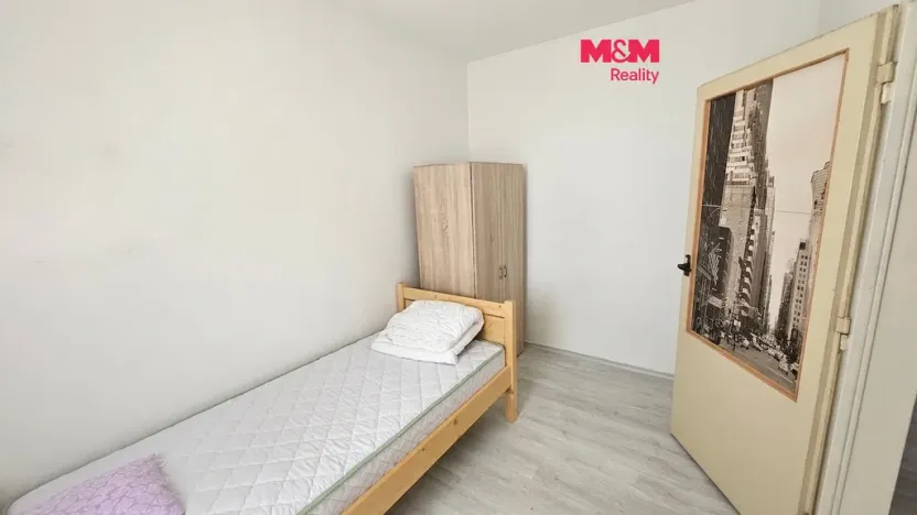 Pronájem bytu 1+1, Hulín, Družba, 37 m2