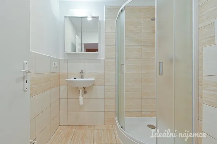 Pronájem bytu 1+kk, Brno - Černá Pole, Erbenova, 25 m2