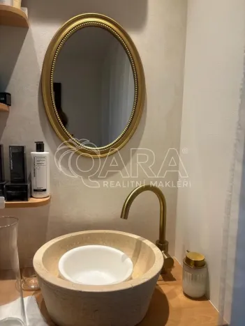 Prodej bytu 1+kk, Praha - Prosek, Veltruská, 22 m2