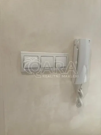 Prodej bytu 1+kk, Praha - Prosek, Veltruská, 22 m2