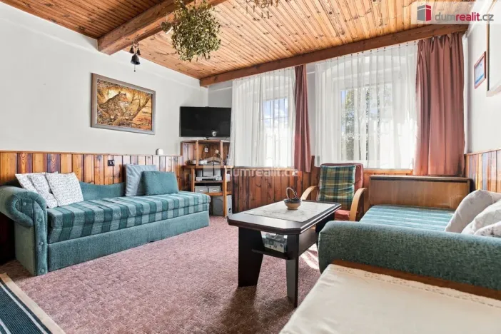 Prodej rodinného domu, Boží Dar, 180 m2