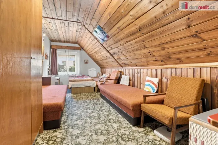 Prodej rodinného domu, Boží Dar, 180 m2