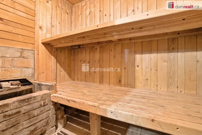 Prodej rodinného domu, Boží Dar, 180 m2