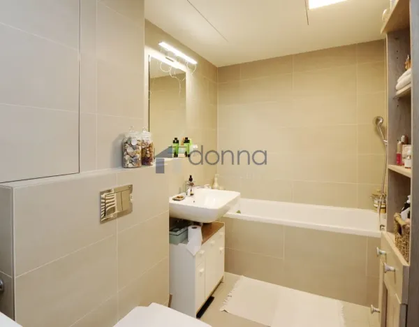 Pronájem bytu 1+kk, Praha, Ke kříži, 33 m2