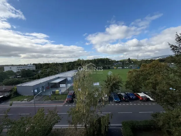 Pronájem bytu 1+1, Chomutov, Dr. Janského, 37 m2