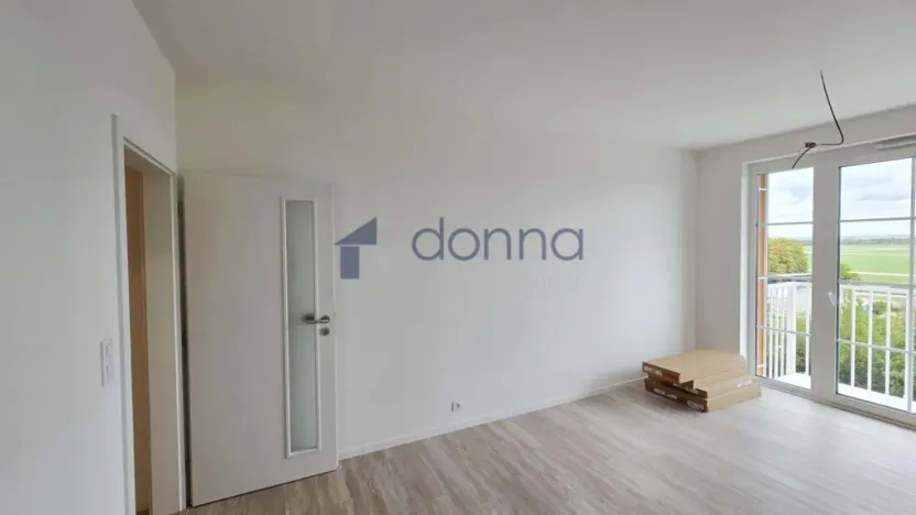 Pronájem bytu 1+kk, Praha, Mladoboleslavská, 28 m2