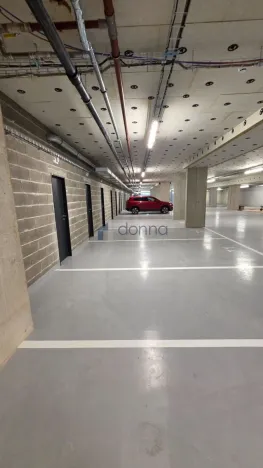 Pronájem bytu 1+kk, Praha, Mladoboleslavská, 28 m2