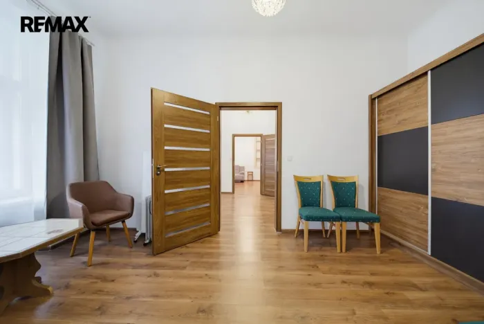 Prodej ubytování, Karlovy Vary, Raisova, 80 m2