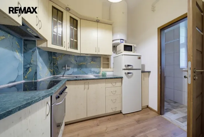 Prodej ubytování, Karlovy Vary, Raisova, 80 m2