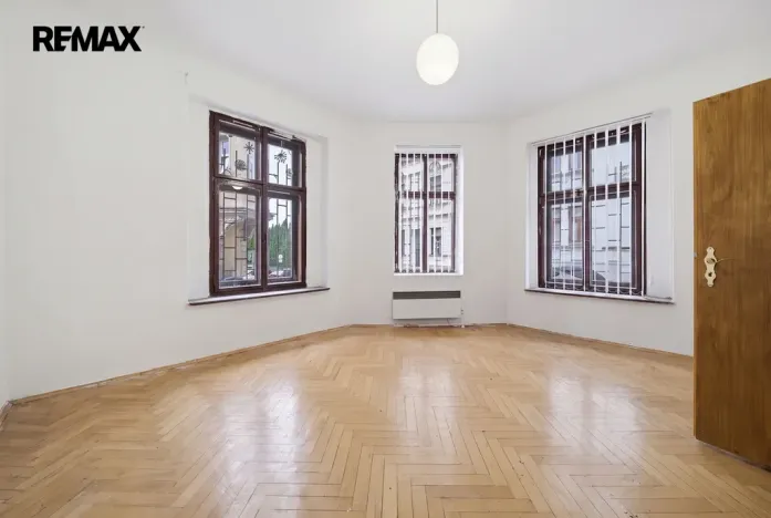 Prodej ubytování, Karlovy Vary, Raisova, 80 m2