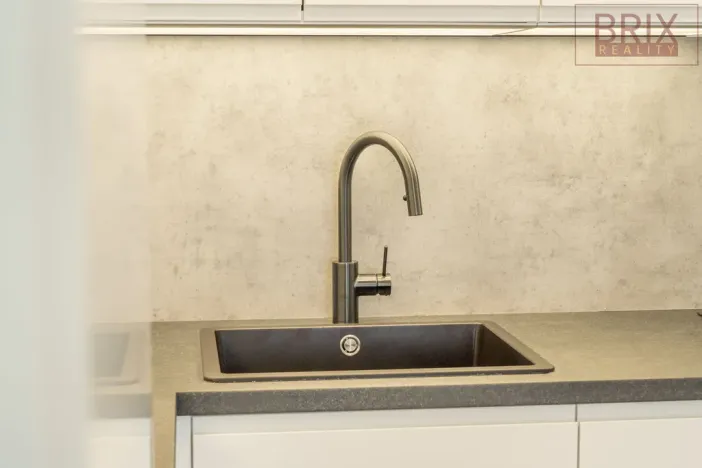 Prodej bytu 2+kk, Praha, Jaroslava Foglara, 42 m2