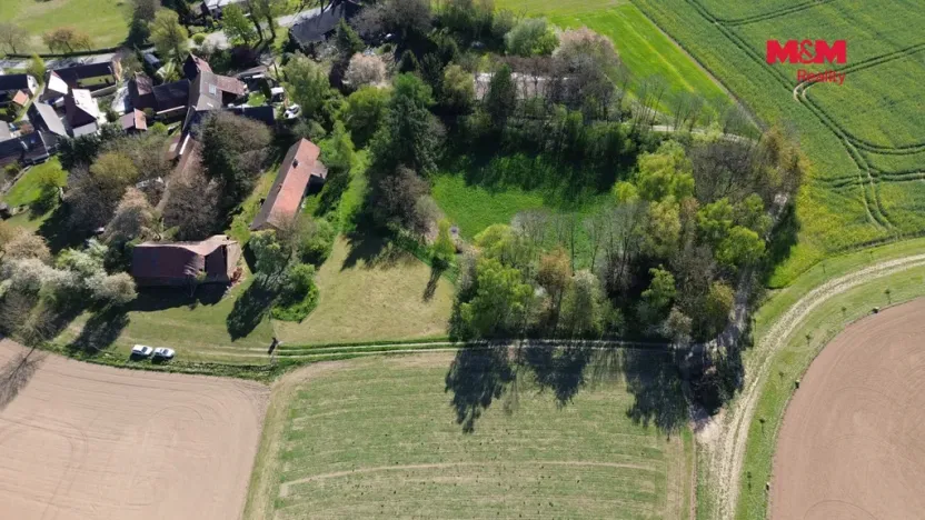 Prodej zemědělské usedlosti, Bečváry - Horní Jelčany, 90 m2