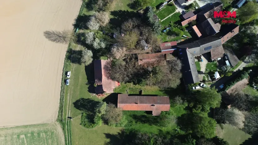 Prodej zemědělské usedlosti, Bečváry - Horní Jelčany, 90 m2