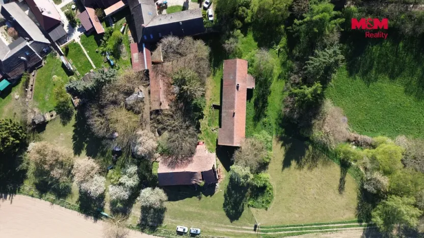 Prodej zemědělské usedlosti, Bečváry - Horní Jelčany, 90 m2