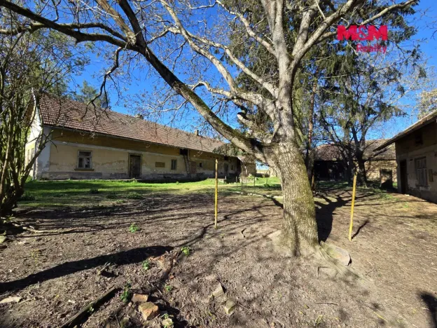 Prodej zemědělské usedlosti, Bečváry - Horní Jelčany, 90 m2