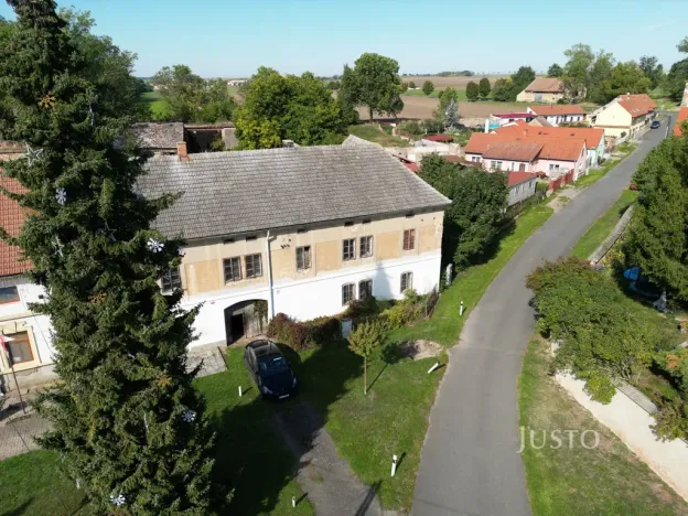 Prodej rodinného domu, Kmetiněves, 180 m2