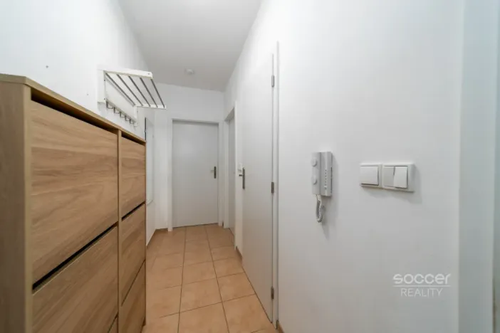 Prodej bytu 3+1, Nehvizdy, Gabčíkova, 69 m2