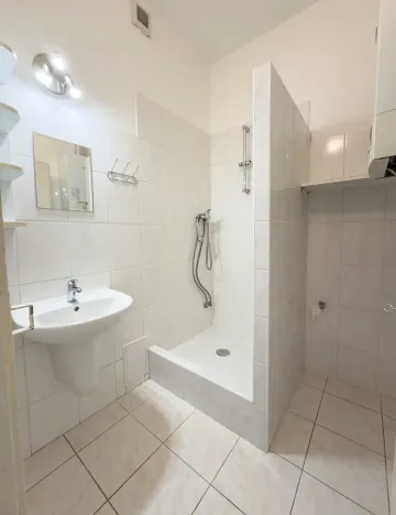 Pronájem bytu 2+1, Děčín - Děčín VI-Letná, 74 m2