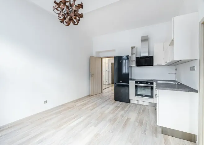 Pronájem bytu 2+kk, Praha - Holešovice, Šimáčkova, 50 m2