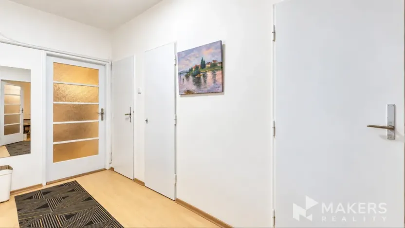 Prodej bytu 2+kk, Praha - Bubeneč, Podbabská, 48 m2
