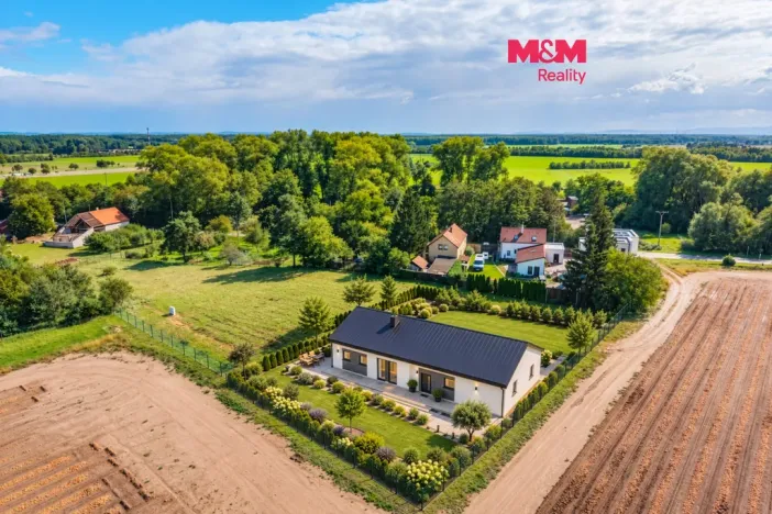 Prodej rodinného domu, Opolany - Kanín, 140 m2