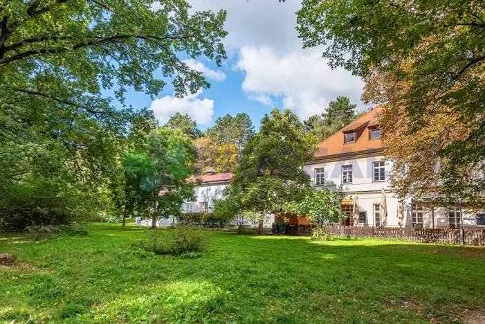 Pronájem bytu 2+1, Praha - Nusle, Nad Jezerkou, 50 m2