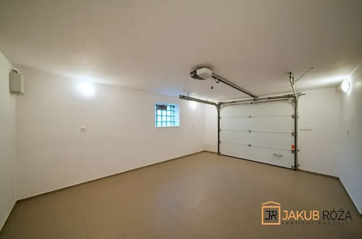 Prodej rodinného domu, Jilemnice, Polní, 219 m2