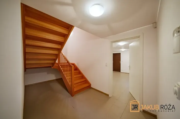Prodej rodinného domu, Jilemnice, Polní, 219 m2
