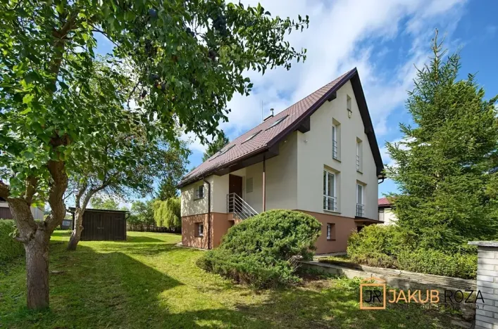 Prodej rodinného domu, Jilemnice, Polní, 219 m2