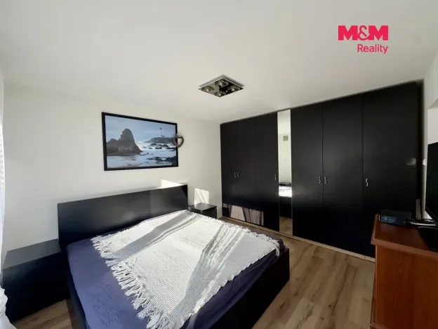 Pronájem bytu 3+1, Chomutov, SNP, 80 m2