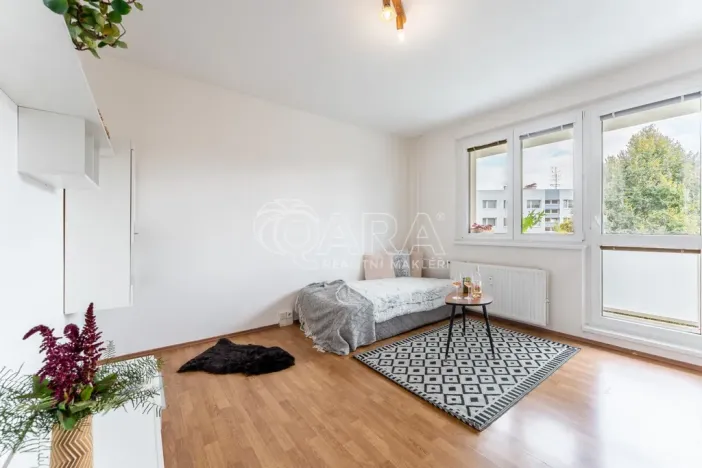 Prodej bytu 2+1, Rousínov, V Sídlišti, 45 m2
