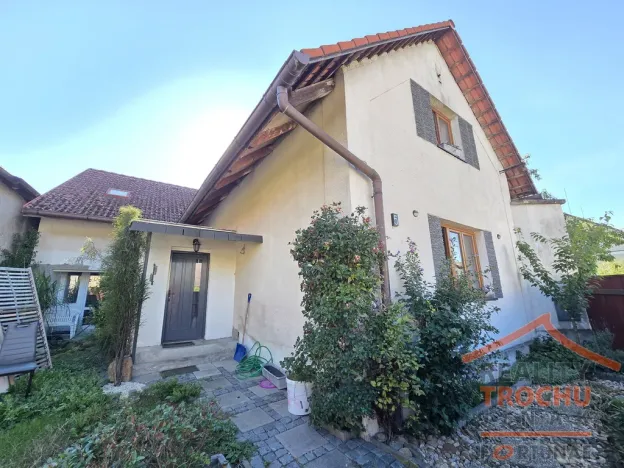 Prodej rodinného domu, Třebechovice pod Orebem - Krňovice, 230 m2