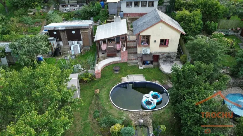 Prodej chaty, Chvaletice, 450 m2