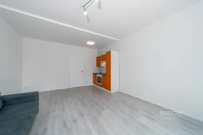 Prodej bytu 1+kk, Praha - Vysočany, Poděbradská, 32 m2