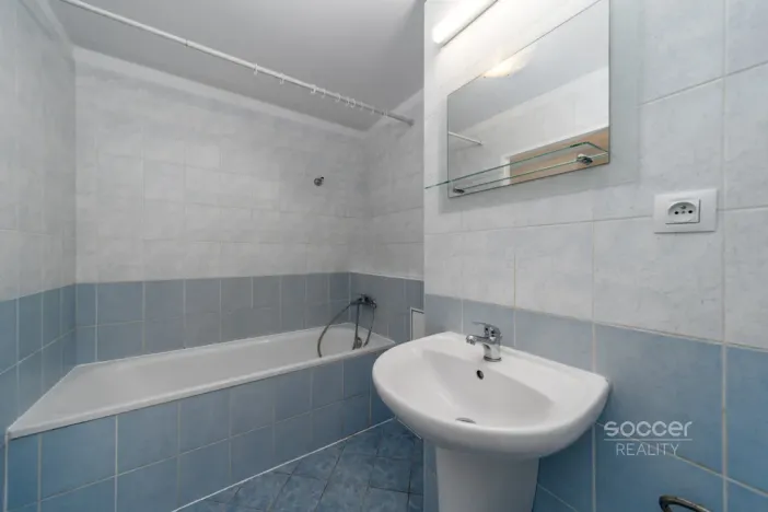 Prodej bytu 1+kk, Praha - Vysočany, Poděbradská, 32 m2