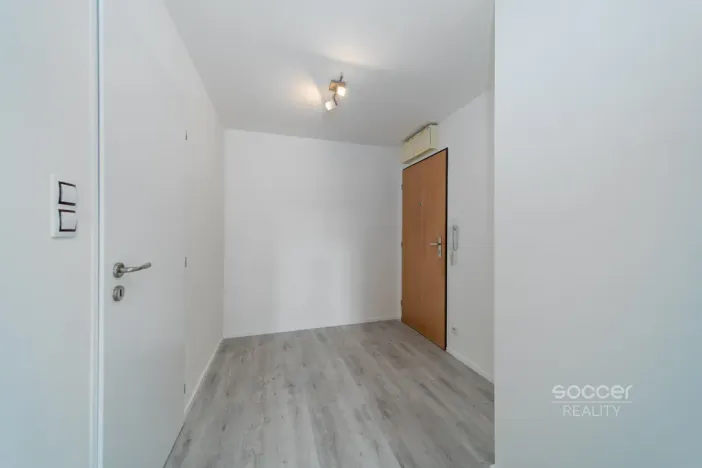 Prodej bytu 1+kk, Praha - Vysočany, Poděbradská, 32 m2