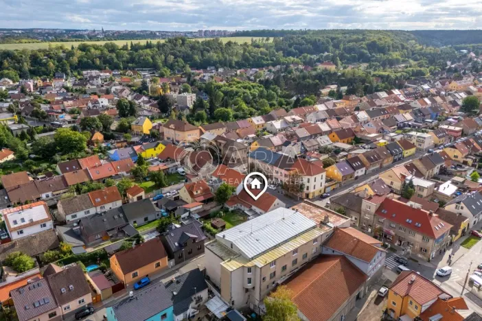 Prodej obchodního prostoru, Kladno - Švermov, Sportovní, 180 m2