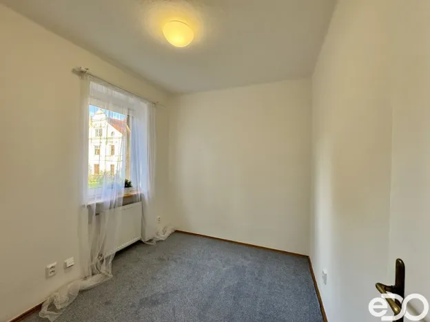 Pronájem rodinného domu, Nová Paka, Šafaříkova, 97 m2