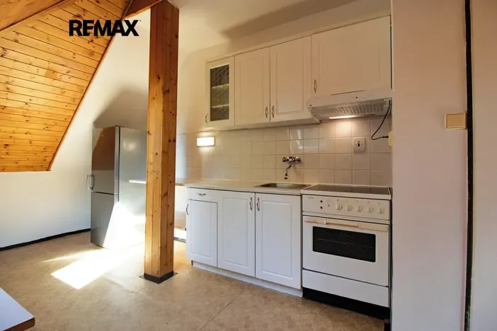 Pronájem bytu 1+kk, Senohraby, U školky, 46 m2