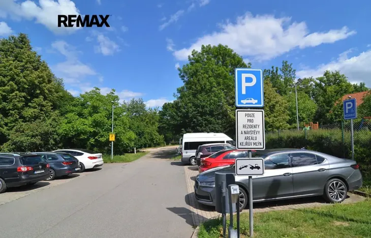 Prodej bytu 3+kk, Praha - Hloubětín, K náhonu, 71 m2