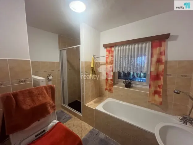 Prodej rodinného domu, Koberovy - Michovka, 416 m2