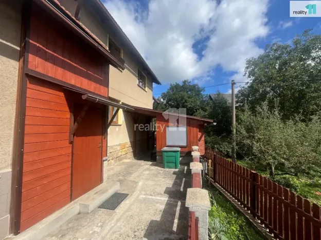 Prodej rodinného domu, Koberovy - Michovka, 416 m2