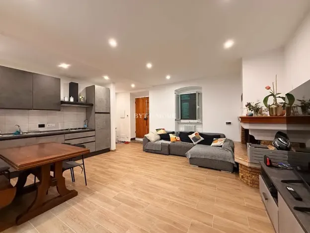 Prodej rodinného domu, Mele, Itálie, Via Comun, 74 m2