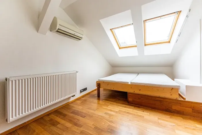 Prodej bytu 5+kk, Praha - Malá Strana, Újezd, 154 m2