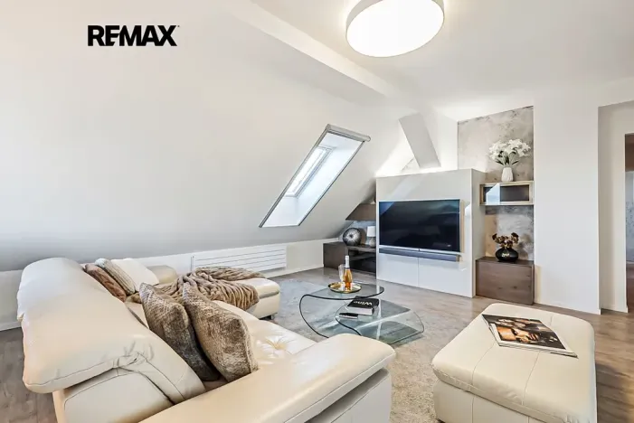 Prodej bytu 4+kk, Praha - Kbely, Semilská, 123 m2