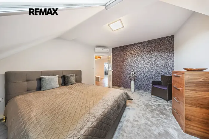 Prodej bytu 4+kk, Praha - Kbely, Semilská, 123 m2